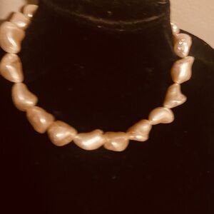 Elegant Pearl Necklace